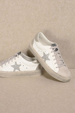 Load image into Gallery viewer, White &amp; Champagne Low Top Star Sneakers Golden Goose Dupe
