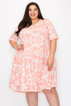 Load image into Gallery viewer, (Sizes: 3XL-5XL) Plus Size Light Pink Paisley Print Dress With Pockets
