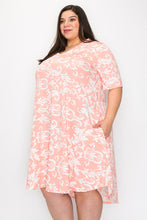 Load image into Gallery viewer, (Sizes: 3XL-5XL) Plus Size Light Pink Paisley Print Dress With Pockets
