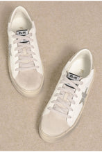 Load image into Gallery viewer, White &amp; Champagne Low Top Star Sneakers Golden Goose Dupe
