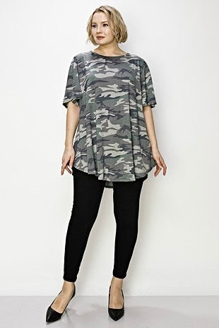 (Sizes: 3XL-5XL) Plus Size Wide Sleeves Camo Print Top