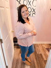 Load image into Gallery viewer, Plus Size Pink Raw Cut Long Sleeve Top
