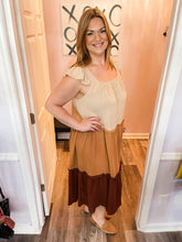 Load image into Gallery viewer, Plus Size Brown Ombre Color Block Dress (Sizes: 1XL-4XL)
