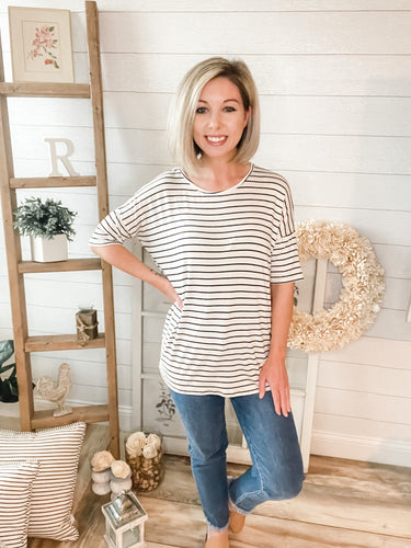 Black and White Short Sleeve Stripe Top